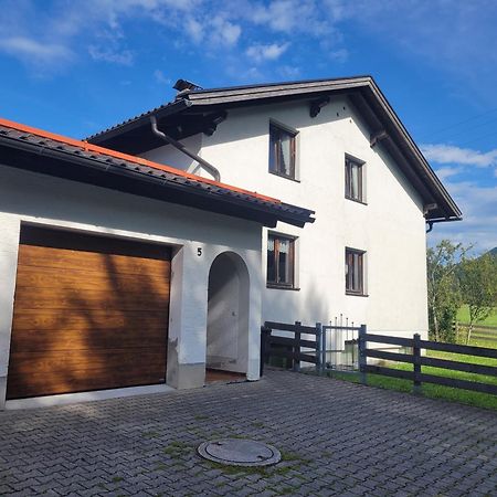 Ferienwohnung Schaeffer Ашау-ім-Кімгау Екстер'єр фото